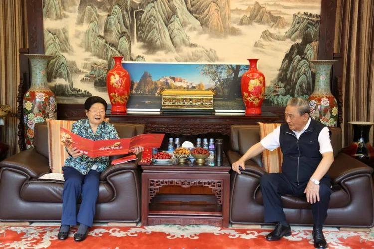 澳门49图库和热地同志逝世与热地同志简历